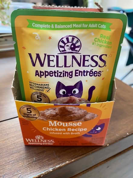 Photo of free Cat food (South Downers Grove near YMCA) #1