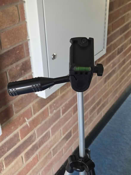Photo of free Camera Tripod (Worcester WR2) #3