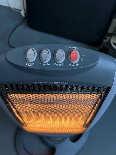 Photo of free Halogen heater (Ashton-U-Lyne OL6) #2