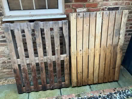 Photo of free Pallets (Beaconsfield HP9) #1