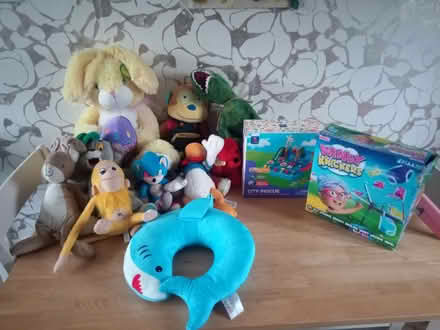 Photo of free Selection of teddy's and 2 games (Belle Isle LS10) #1