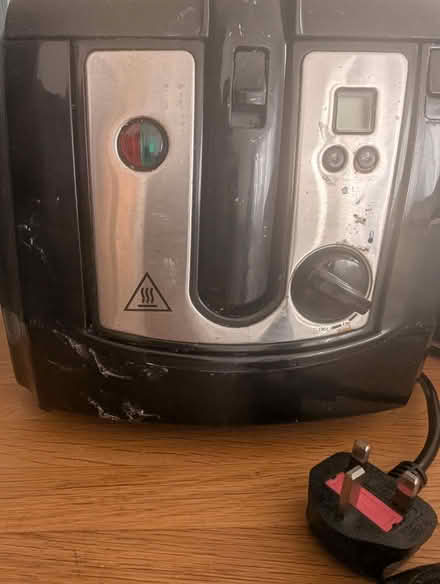 Photo of free Deep fryer (Hither Green SE13) #2