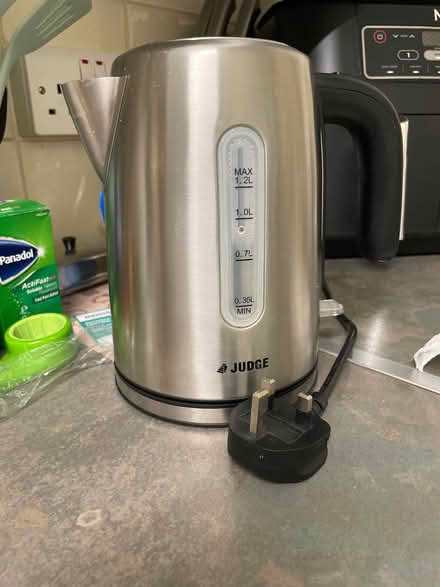 Photo of free Kettle (Kingsteignton TQ12) #1