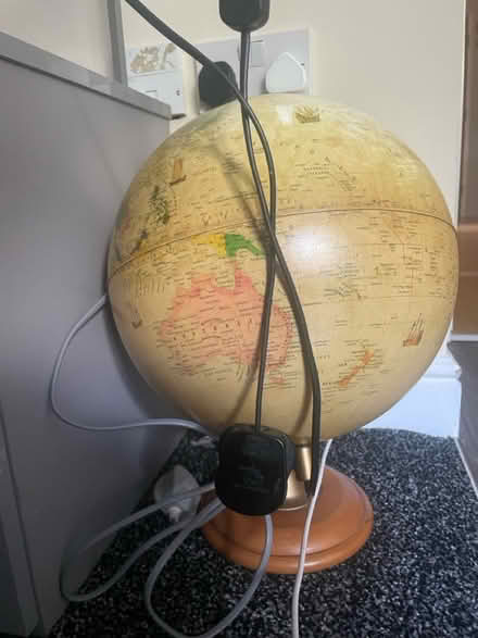 Photo of free World globe (terrestrial globe (Wigan WN2) #3