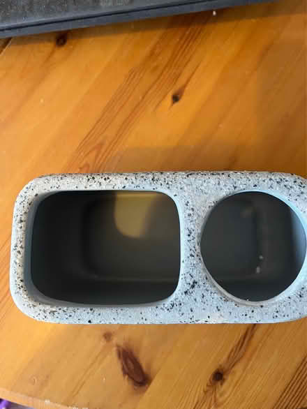 Photo of free Toothbrush holder (Littlehampton, BN17) #3