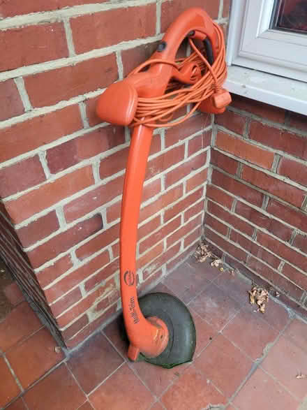 Photo of free Strimmer (Jacobs well GU4) #1