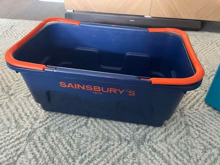 Photo of free Sainsbury’s carry box (The Fairway, Midhurst GU29) #1