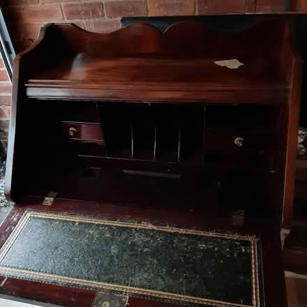 Photo of free Bureau (Pr6 7ht) #1