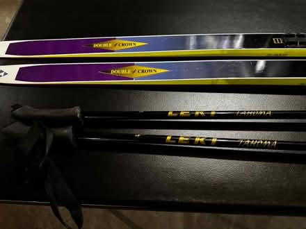 Photo of free X-country ski set (Bloomingdale) #1