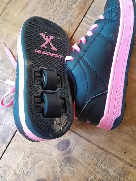 Photo of free Size 2 heelys (Earley RG6) #4