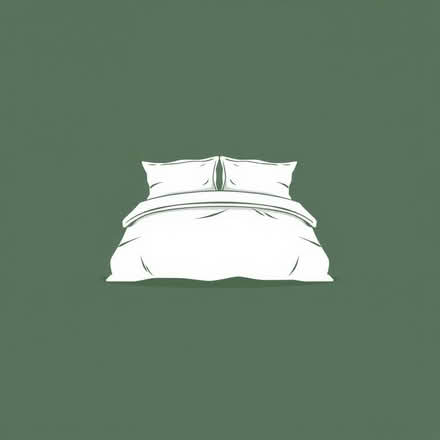 Photo of Adult duvet double and pillows (Withington M20) #1