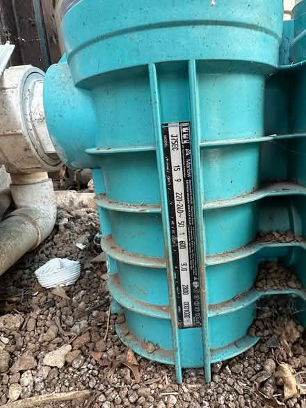 Photo of free Swimming pool pump, valve etc (Hundon CO10) #4