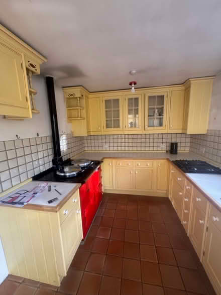 Photo of free Wooden fitted kitchen (Loughton, IG10) #4