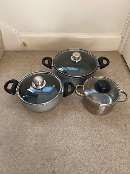 Photo of free Saucepans / Stockpots (Hertford Heath SG13) #1