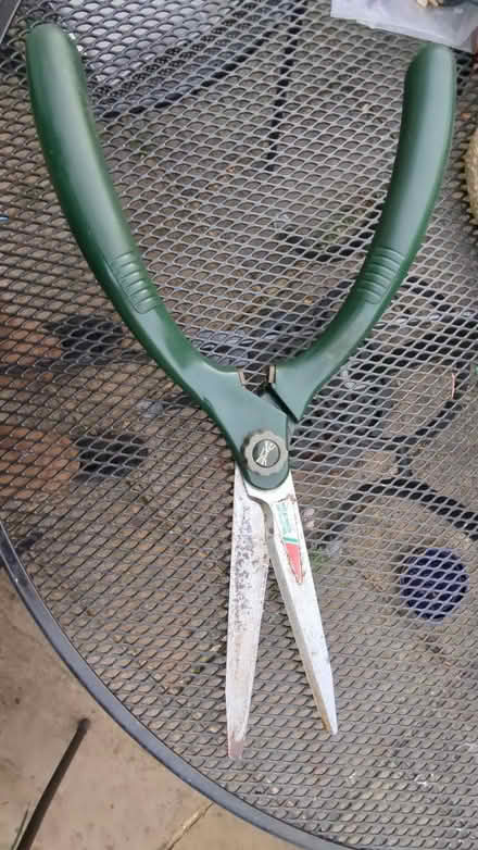 Photo of free Wilkinson Sword Garden Shears (Letchworth (SG6)) #2