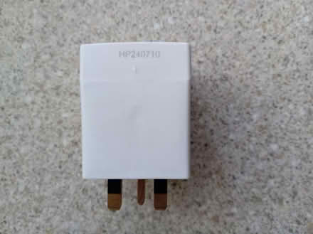 Photo of free 3 Way Plug (wolverhampton (WV10)) #3