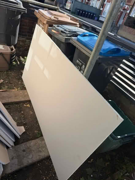 Photo of free drywall pieces (SW17 9dq) #1