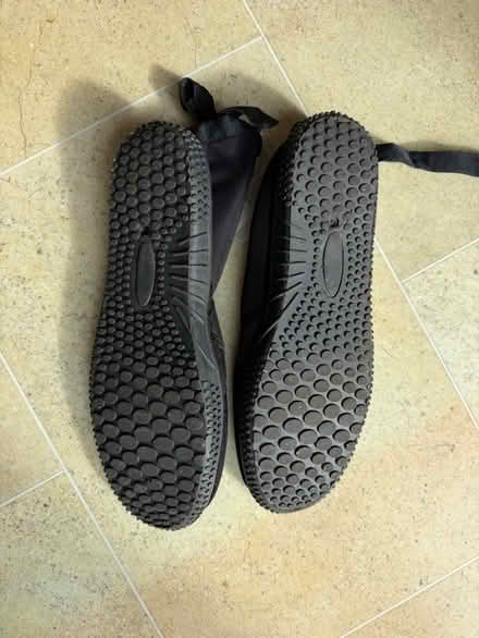Photo of free OSX Wet Suit Boots size 10 (Nunnery Wood WR5) #2