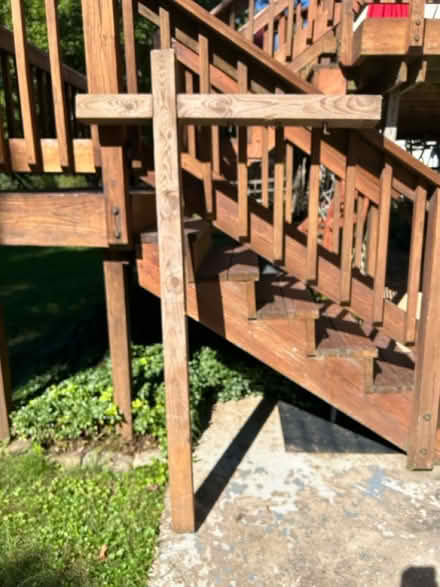 Photo of free Wooden sign post (Falls Rd & Falls Chapel Way) #1
