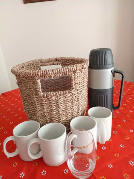 Photo of free Waste paperbasket, mugs (Sleights, YO21) #1