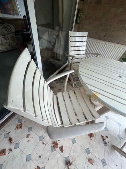 Photo of free Vibrate French garden set table and chairs (Botley OX2) #2