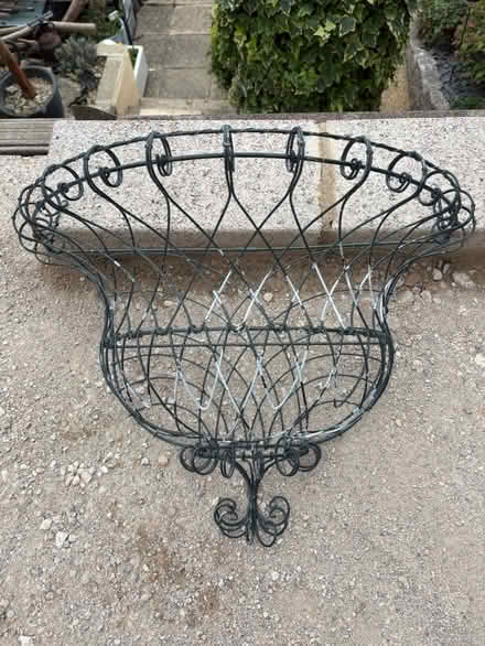 Photo of free Wall Flower Basket (Larkhall, Bath BA1) #1