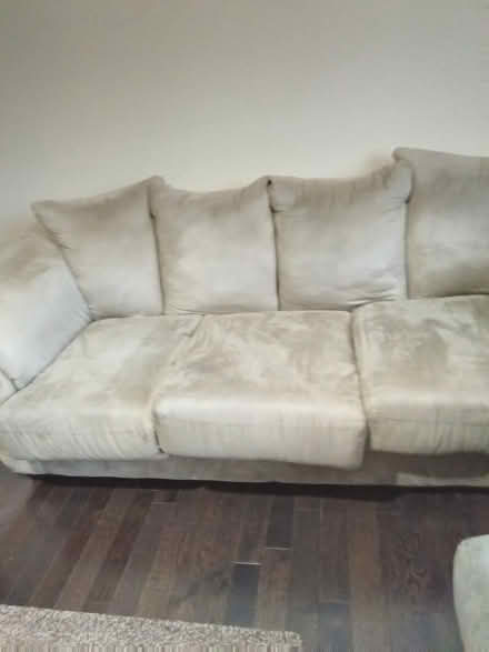 Photo of free 3 seater sofas (West rouge) #3