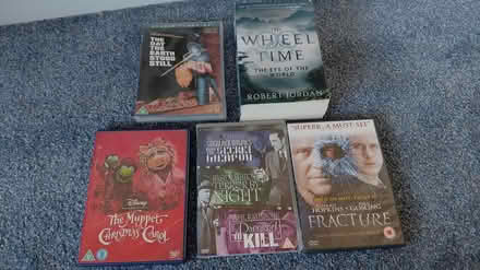 Photo of free Book and DVD's (Locks Heath SO31) #1
