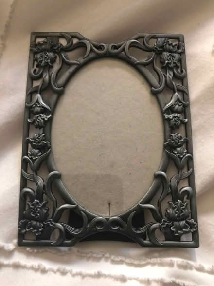 Photo of free 4 small picture frames #2 (Leslieville) #1