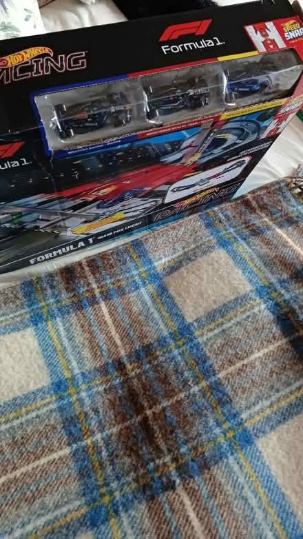 Photo of free Hot Wheels Racing Circuit for Kids (Theale RG7) #2