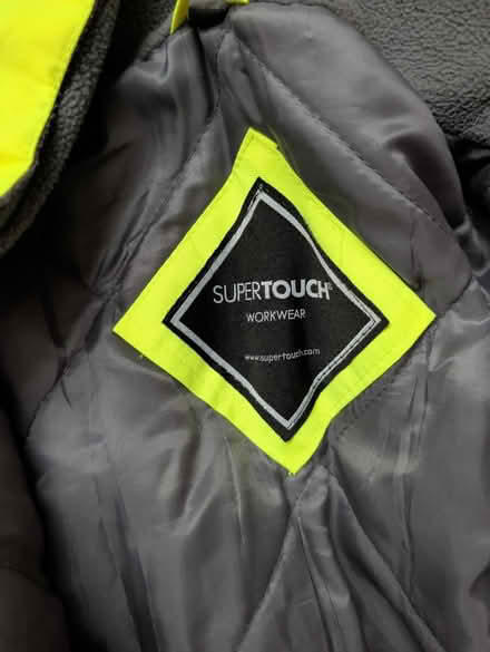 Photo of free L Fluorescent Coat (Stonehouse GL10) #3