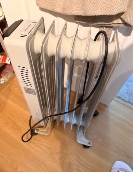 Photo of free Heater (Crowthorne) #1