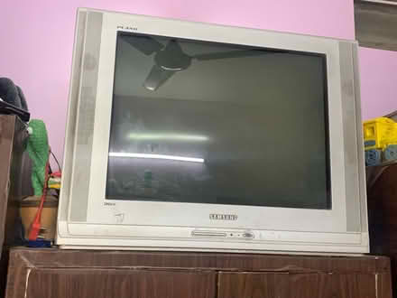 Photo of free Tv (Kammnhalli) #1