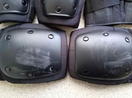 Photo of free Skating Pad Set (wolverhampton (WV10)) #4
