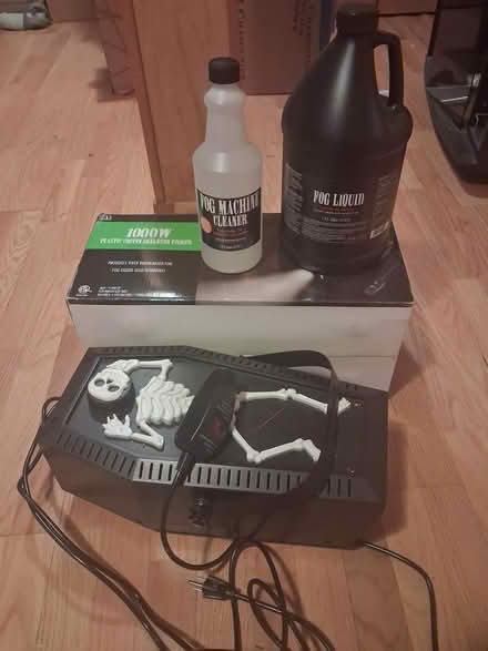 Photo of free Indoor smoke machine (Bedford, MA - north of center) #1