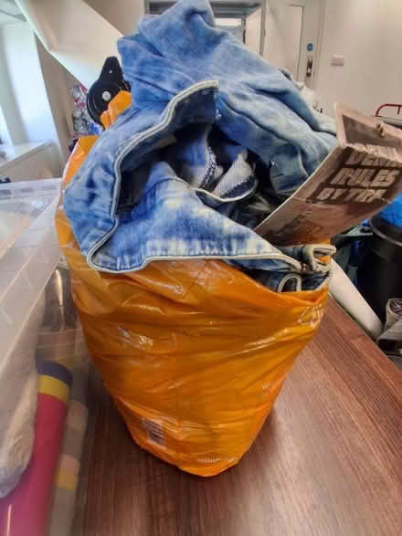 Photo of free Mixed bag of scrap fabric (Jenkins Lane IG11) #1