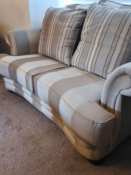 Photo of free 3 x piece suite (Loghglynn castrea) #4