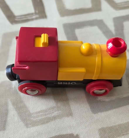 Photo of free Brio train engine (Duffield DE56) #1