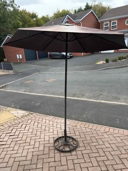 Photo of free 2m Black Parasol (Dothill TF1) #1
