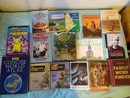 Photo of free lots of books, collection from KT5 9NH (Tolworth KT5) #1