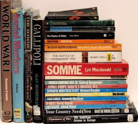 Photo of free Military History |Books (Weybridge KT13) #1