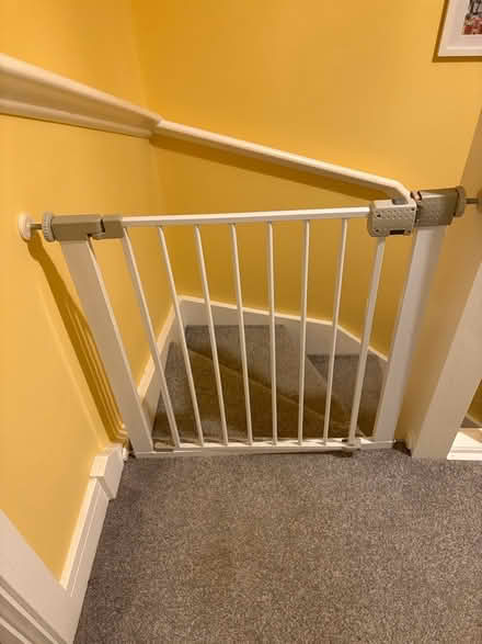 Photo of free Baby gate (Walkley S6) #1