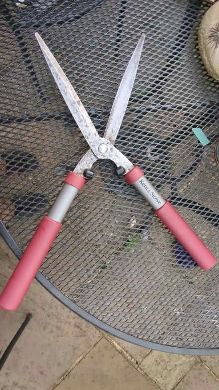 Photo of free Kent & Stowe Garden Shears (Letchworth (SG6)) #2