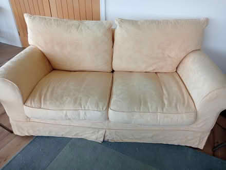 Photo of free 2 comfortable settees (Icenlane Shipton gorge DT64PP) #4