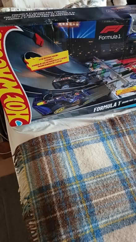 Photo of free Hot Wheels Racing Circuit for Kids (Theale RG7) #3