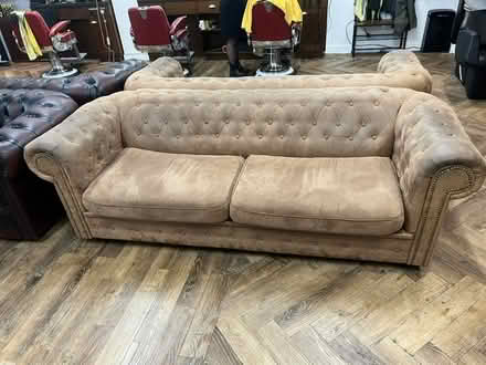 Photo of free x2 3seater Chesterfield style sofas (Wimbledon sw19) #1