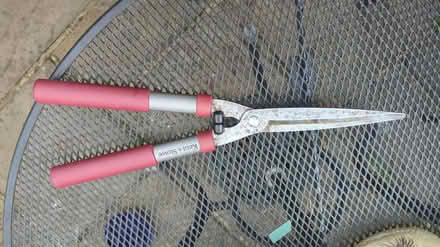 Photo of free Kent & Stowe Garden Shears (Letchworth (SG6)) #1