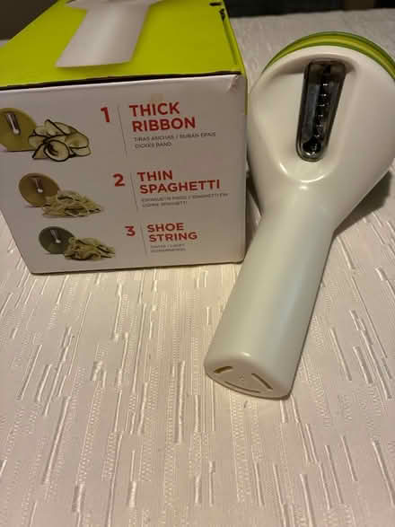 Photo of free Handheld spiral slicer (Somerset, NJ, off DeMott Lane) #3