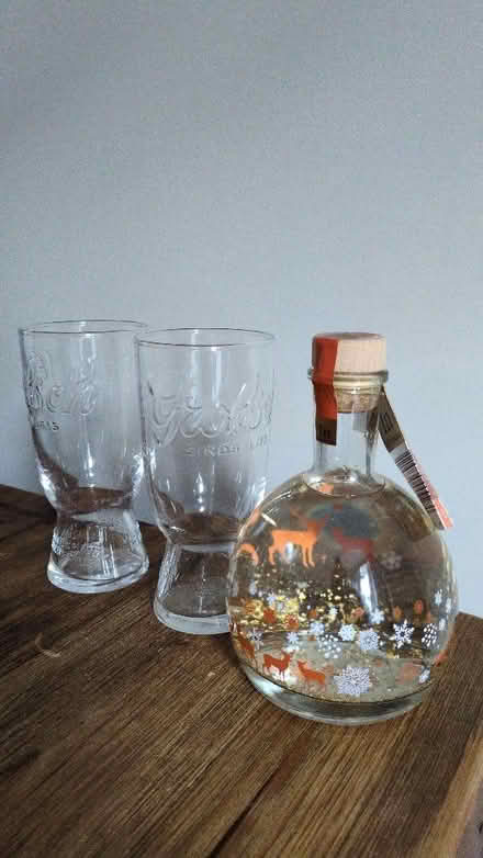 Photo of free Gold flake Clementine flavoured gin liqueur and 2 x Grolsch (Old Woking GU22) #1