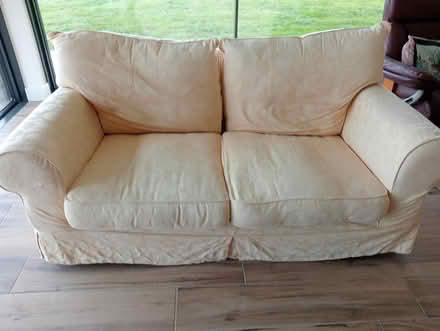 Photo of free 2 comfortable settees (Icenlane Shipton gorge DT64PP) #3